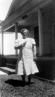 Here we see a shot of Daisy Ethel Mann Clift, while visiting family in Humboldt. 