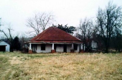 William Henry Coatney moved his family to a farm in Nowata Oklahoma in 1895. I'm not exactly sure when this picture was taken. It is the old Coatney house on the farm in Nowata. It was sent to me by Lorene Coatney.