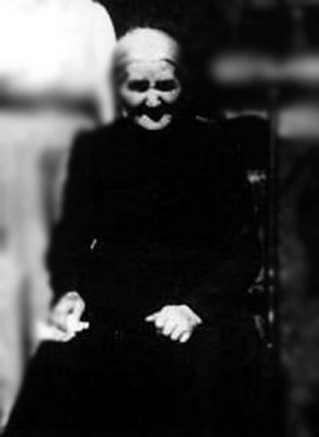 Elisabet Fishgradl was a great granddaughter of Gregor Fischgradl, mother to Georg Portschy & my own 3rd great maternal grandmother. After her husband did in 1880, Elisabet married Lorenz Limbeck, on 19 February 1884 in Kramer. They moved a few miles east to Crete where she died 22 October 1914. Elisabeta is buried in Crete next to her husband. This picture is a cropped image of one she took with her daughters, explained later on this page.