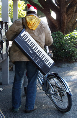 musician on wheels.jpg