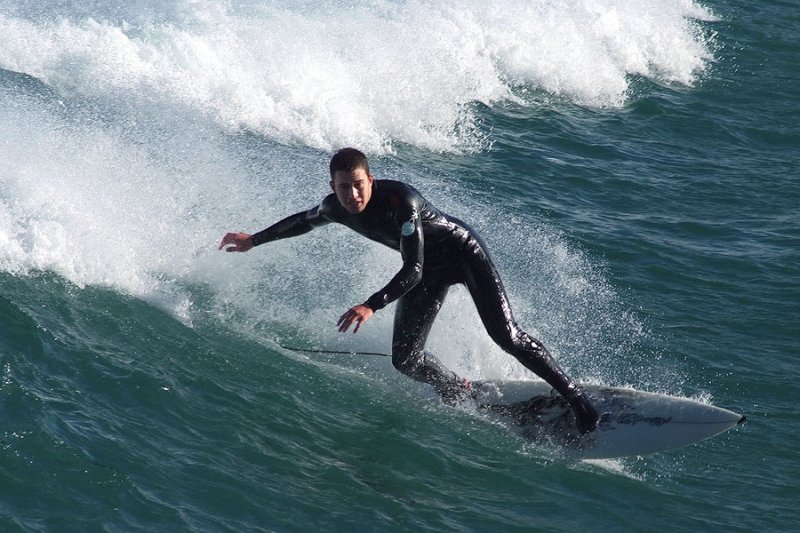 8a June 07 - Lyall Bay Surfer (ii)