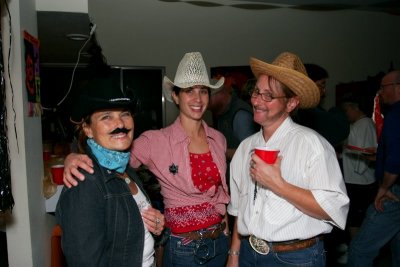 Cow pokes