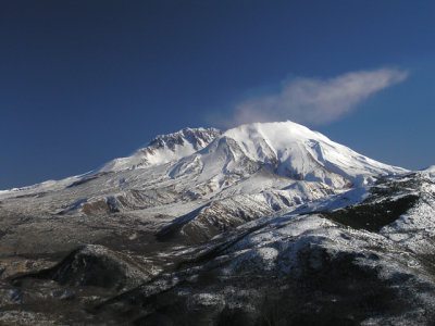 Mount Saint Helens puffLois AnnC765UZ