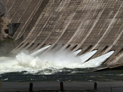 Mansfield Dam 4.jpg