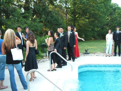 2007_0608BHSProm0036.JPG