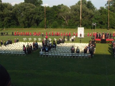 2007_0621BHSCommencement0014.JPG