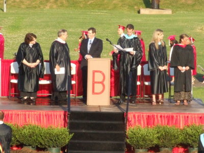 2007_0621BHSCommencement0017.JPG