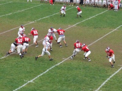 2007_0831Footballscrim40080.JPG