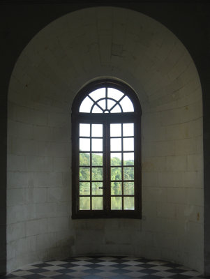 Arched Window - Chenonceaux.jpg