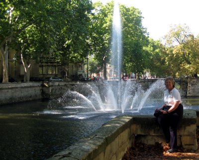 Fountain at Nimes.jpg