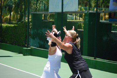 antigua tennis '07 170.jpg