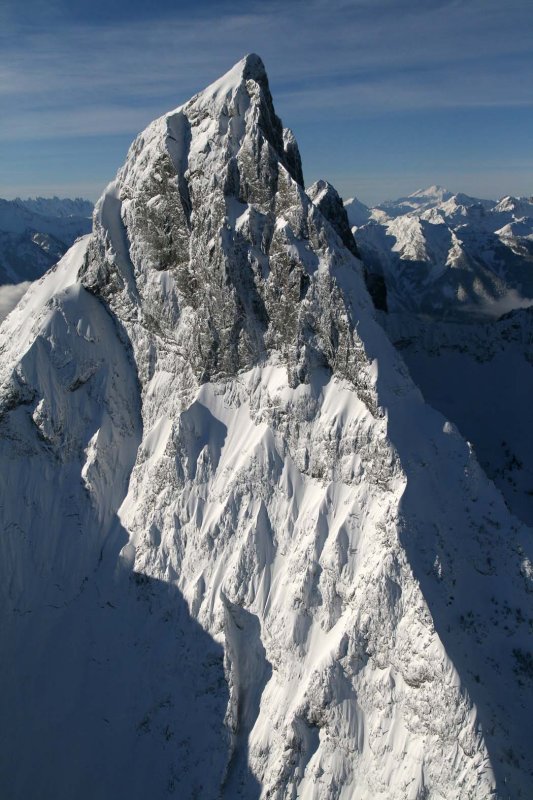 Hozomeen S Pk, E Face & NE Ridge (Hozomeen121706-_095.jpg)