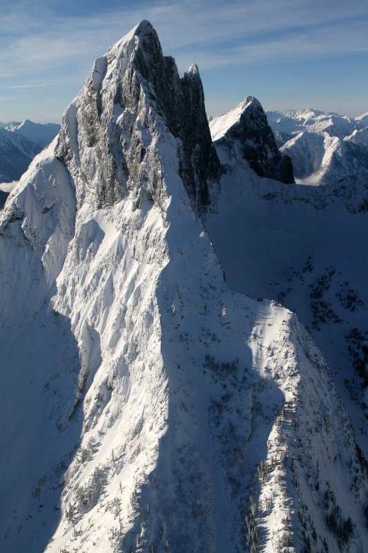Hozomeen S Pk, E Face & NE Ridge (Hozomeen121706-_158.jpg)