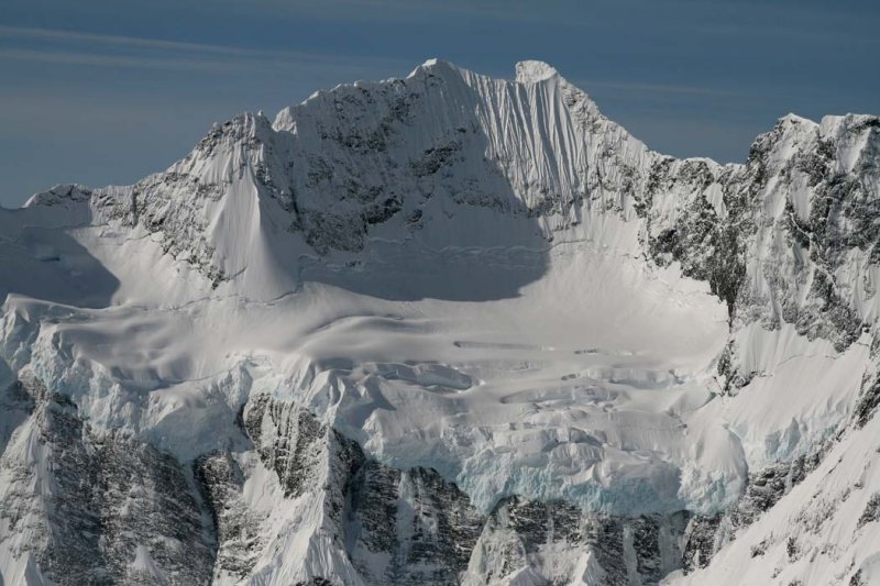 Saugstad NE Face (MonarchIceFld040307-_484.jpg)