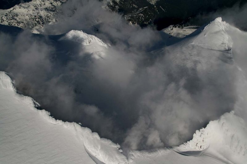 Sherman Crater (MtBaker042907-_027.jpg)