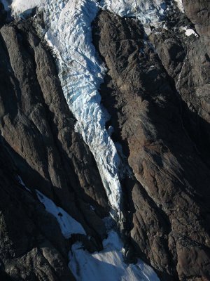 Price Glacier:  Ice Finger Above Price Lake (Shuksan081206-18adj.jpg)