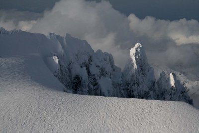 Crystal Glacier (Foreground) & Nooksack Tower (Shuksan022607-_073.jpg)