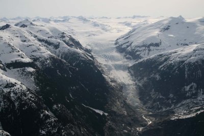 Heakamie Glacier, View E <br>(Homathko051507-_638.jpg)