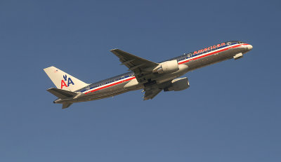 An ex-TWA 757, now in AA colors, departing FFL, Dec 2006