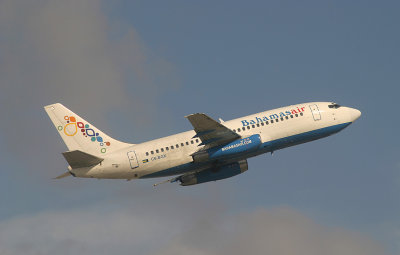 Bahamas Air still operates 737-200 in Dec 2006