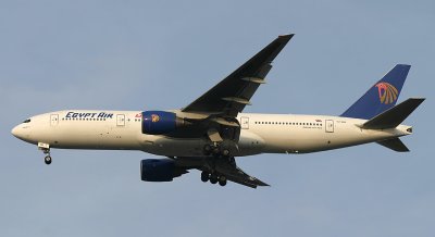 Egyptian visitor to JFK, Dec 2006
