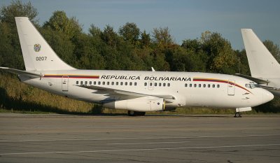 B-737-200 of the Bolivian government