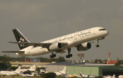 US Airways 757 in Star Alliance livery lept into sky, FLL, Dec 2007