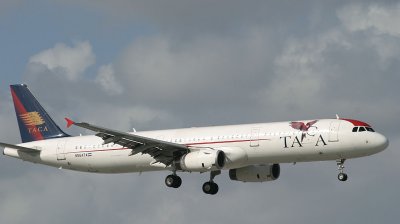 TACA A-321 in special livery