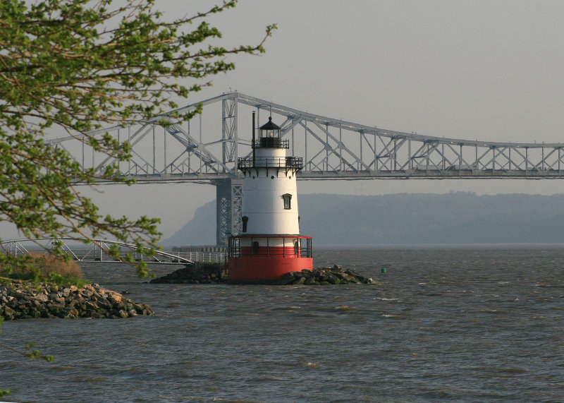 Tarrytown lighthouse with the Tappan Zee bridge in background.  I put up with awful post-storm traffic to get down to Tarrytown.