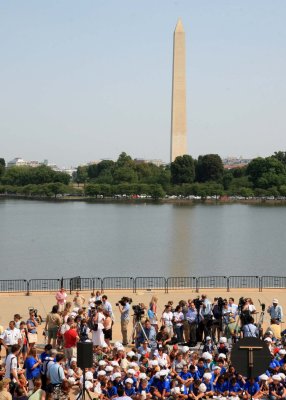 Part of the crowd, taken from the steps of  the Jefferson