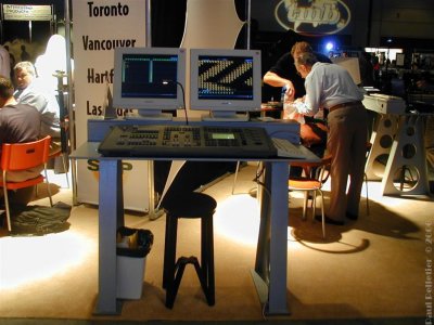 2001-11-01_LDI_0028_PB030726.JPG