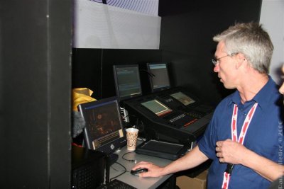2004-10-24_LDI_0035.JPG