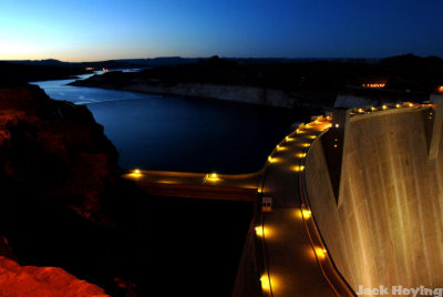 Night View of the Glen Canyon Dam / Lake Powell