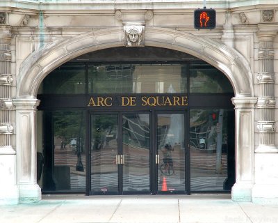 Arc De Square (missing the a)