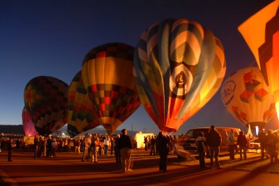Dawn Patrol inflating their balloons