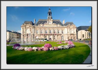 Tours Hotel de Ville_DS26382.jpg