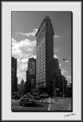 Architecture & Sights - Flatiron Building_DS27447-bw.jpg