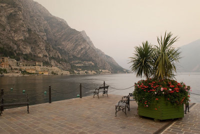 3084 - Lake Garda - Limone.jpg