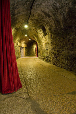3181 - Verona - Arena Tunnels.jpg
