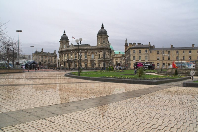 Queens Gardens and Maritime museum