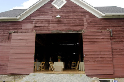 Tables in barn for recepttion