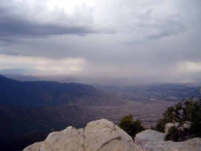 Yep, those are rain clouds coming my way ,and fast!   I got caught, but it wasn't bad at all.