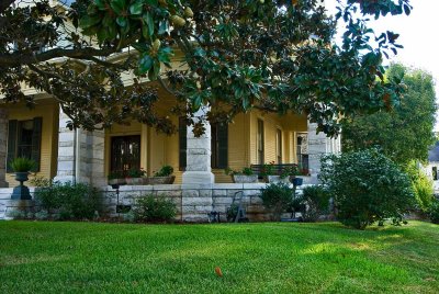 A Comfortable Southern Porch