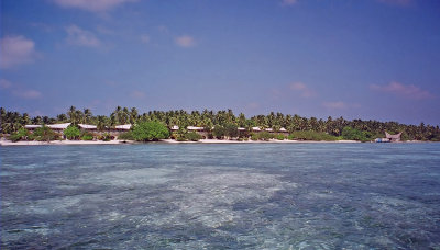 Farukolufushi Island