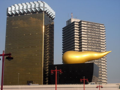 Asahi Beer Headquarters - Philippe Starck's Golden Flame