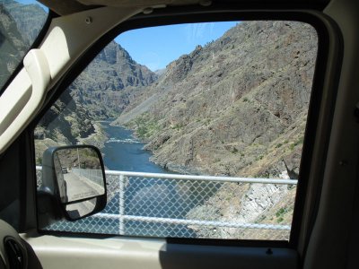 Looking north from Hells Canyon dam.