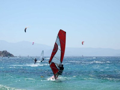 Windsurfing in Mikri Vigla, Naxos