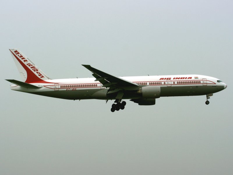 VT-AIL B777-200