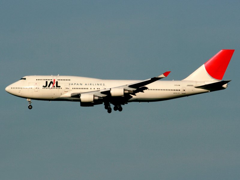 B747-400 JA-8901