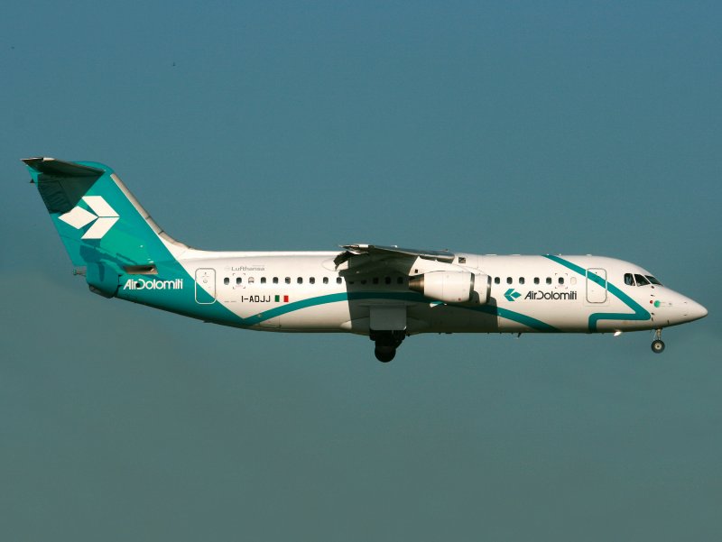 BAE146-300 I-ADJJ